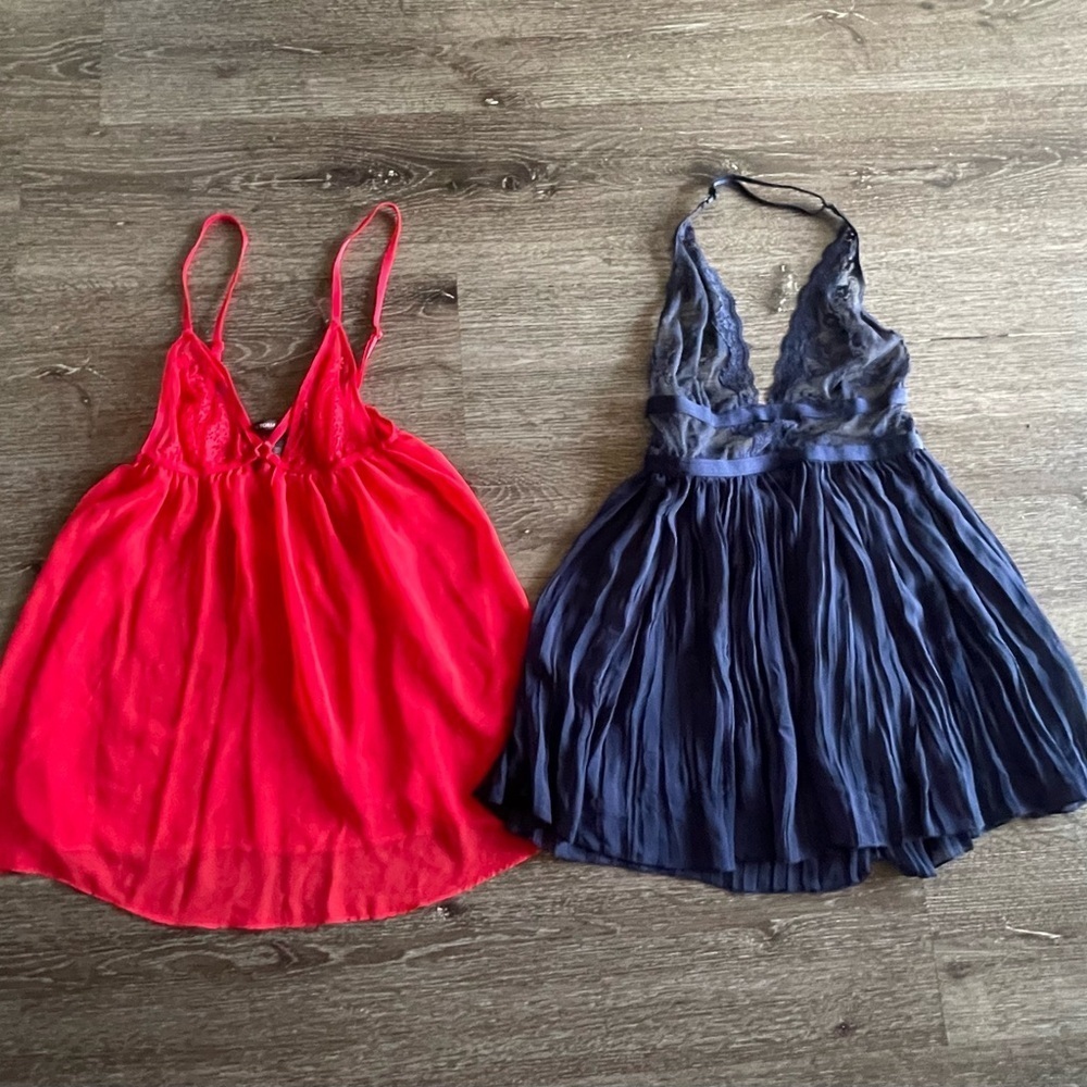 Victoria's Secret Red and Blue Chemise Duo